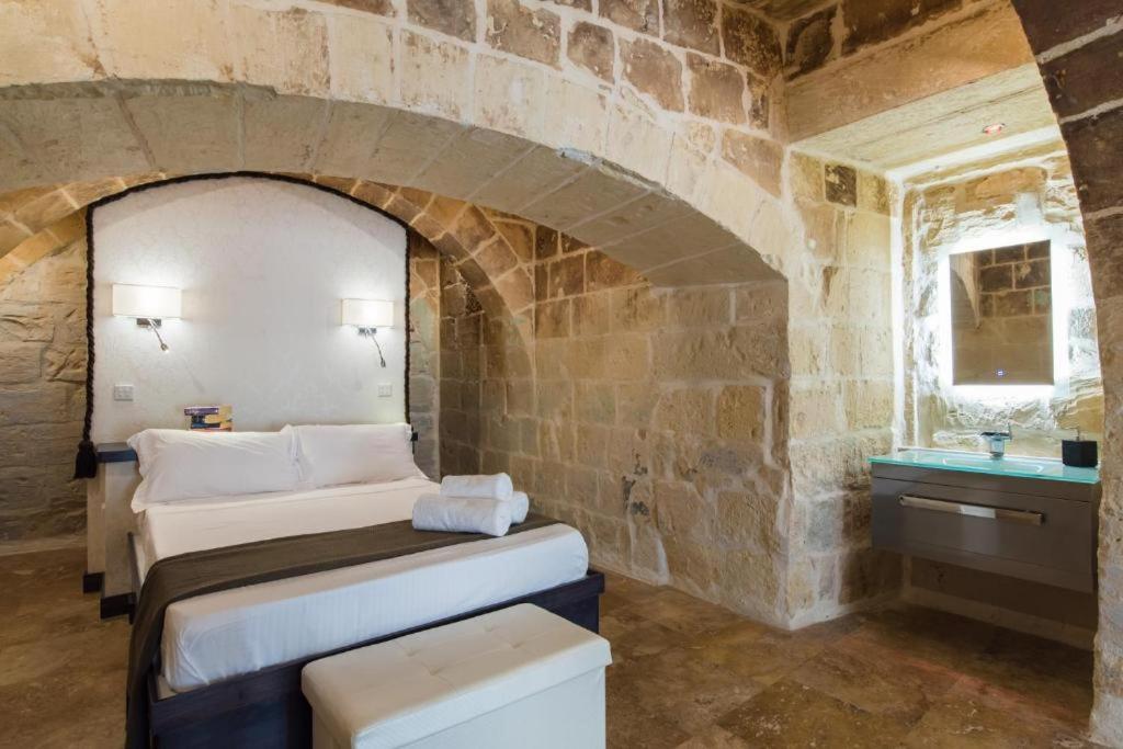 Heritage Apartment Валетта Экстерьер фото