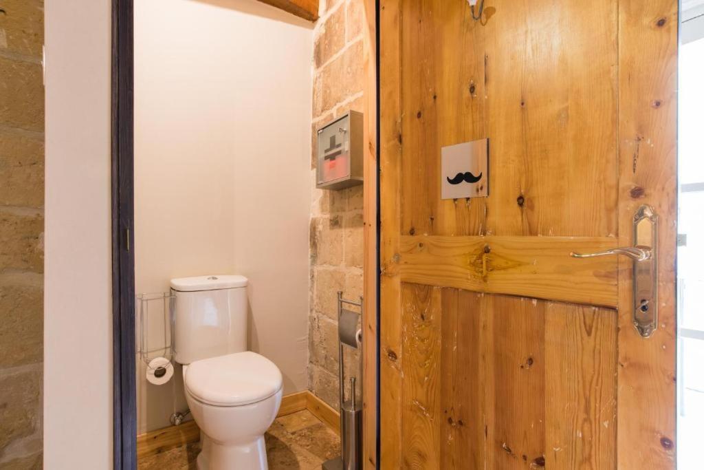 Heritage Apartment Валетта Экстерьер фото