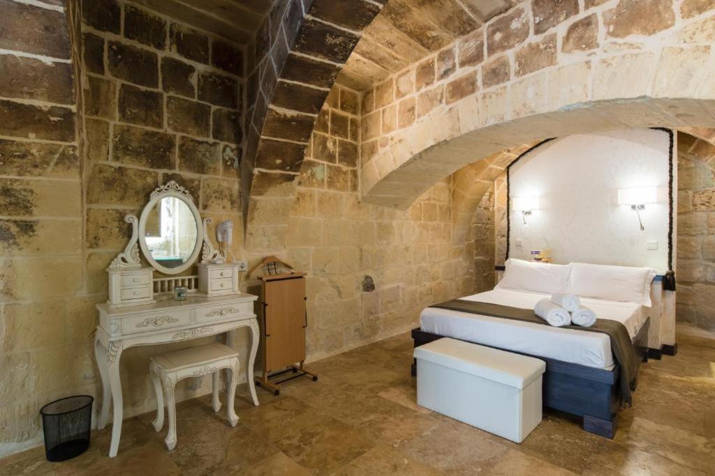 Heritage Apartment Валетта Экстерьер фото