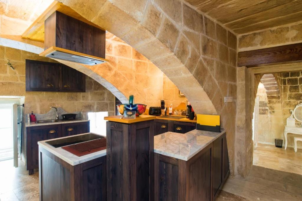 Heritage Apartment Валетта Экстерьер фото